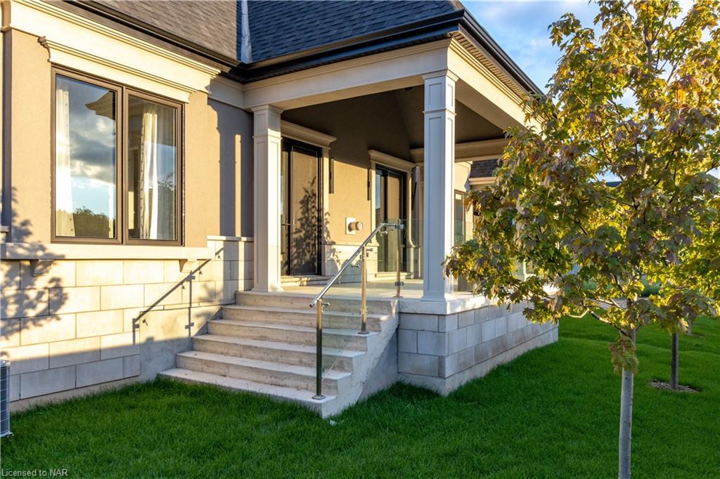 Listing Address Here