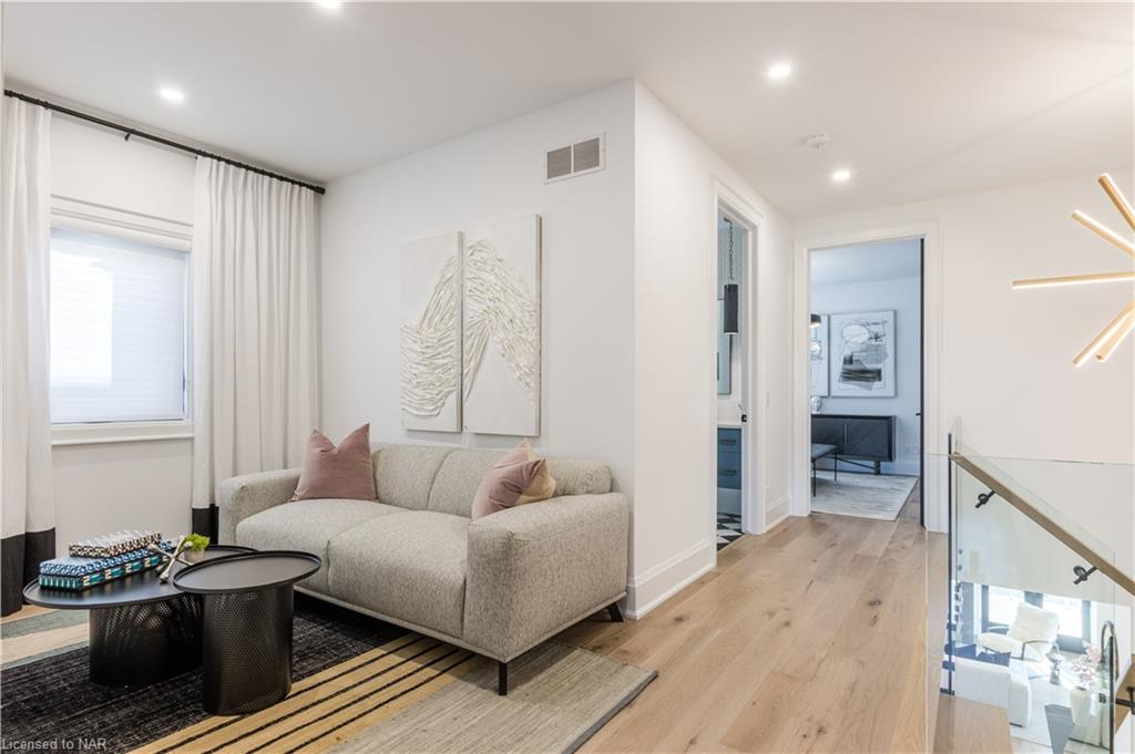 Listing Address Here