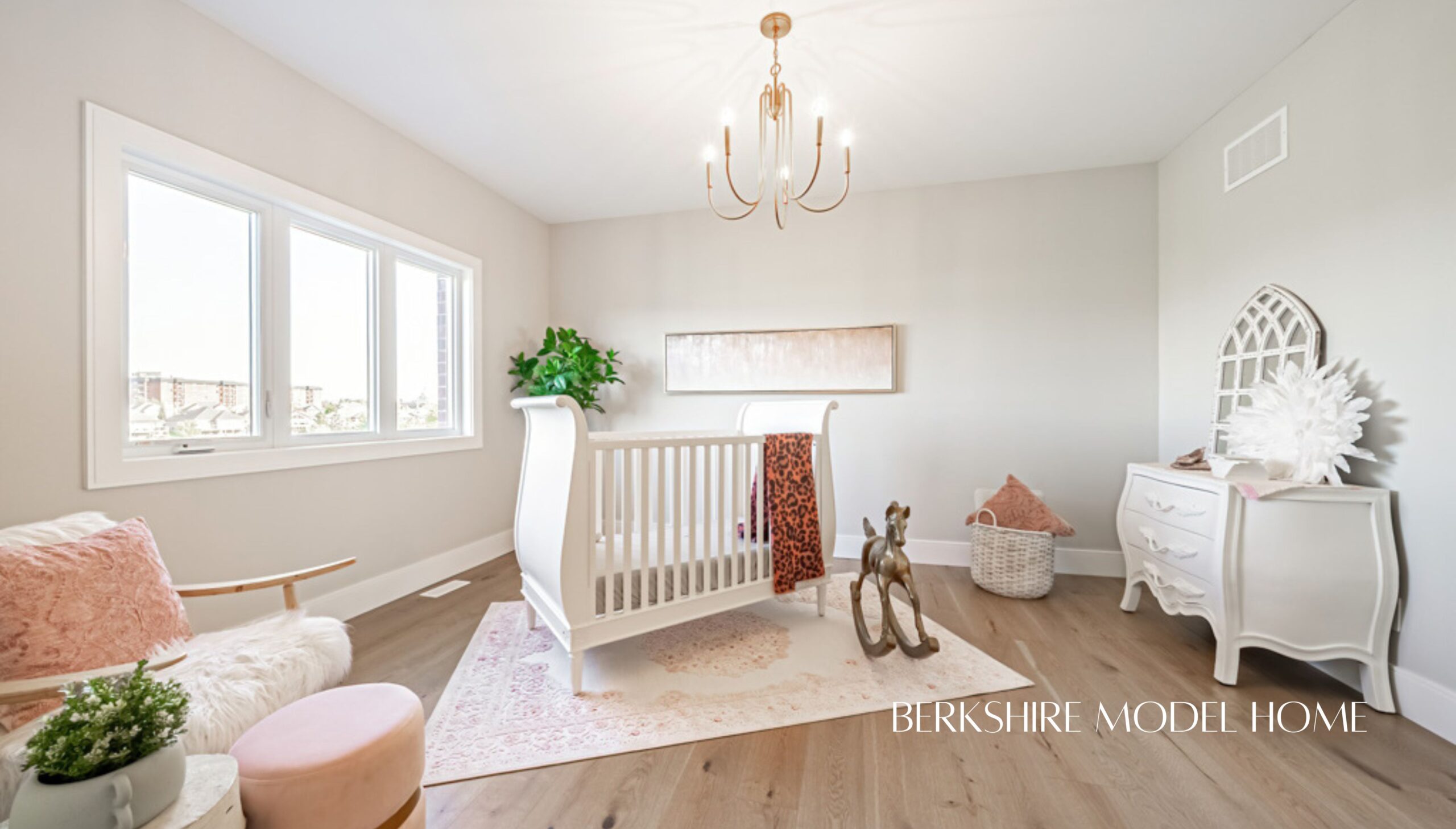 Listing Address Here