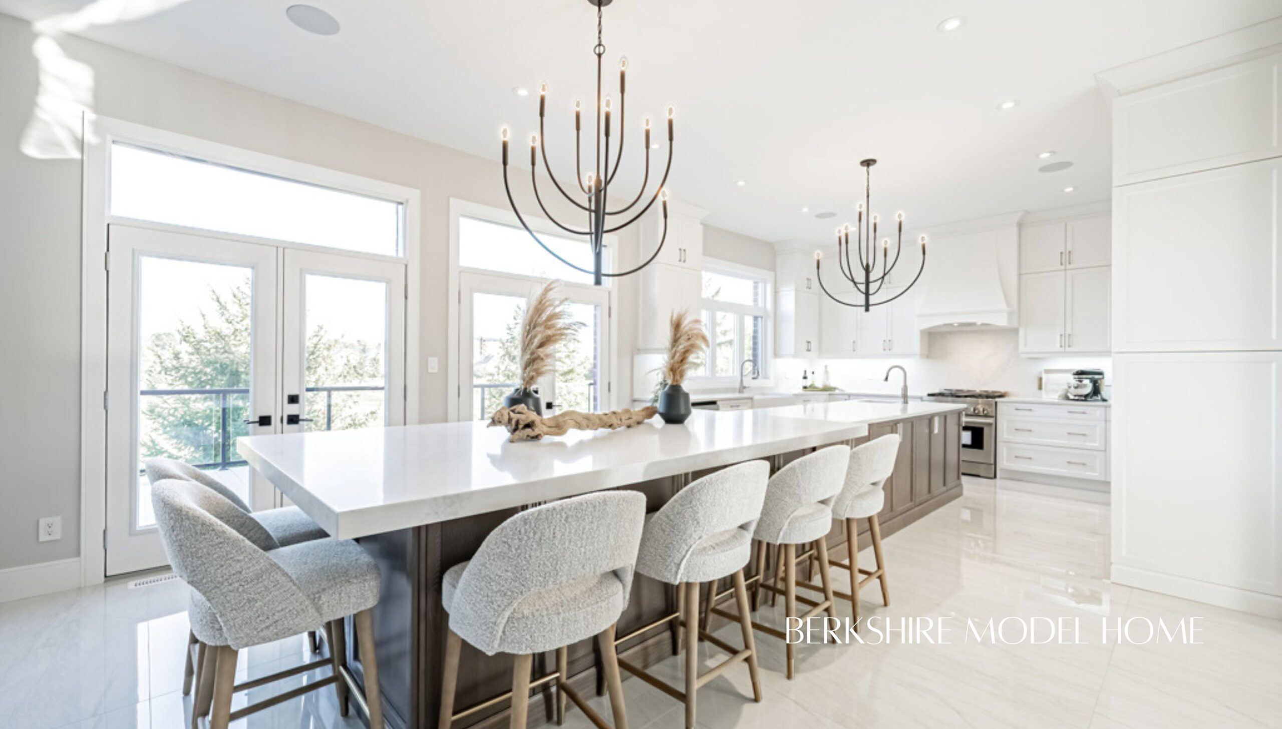 Listing Address Here