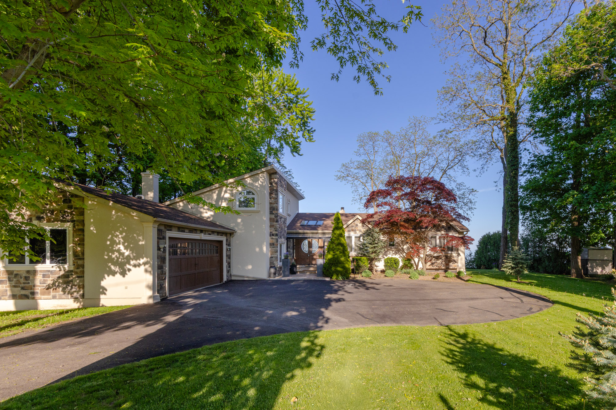 Property Vid