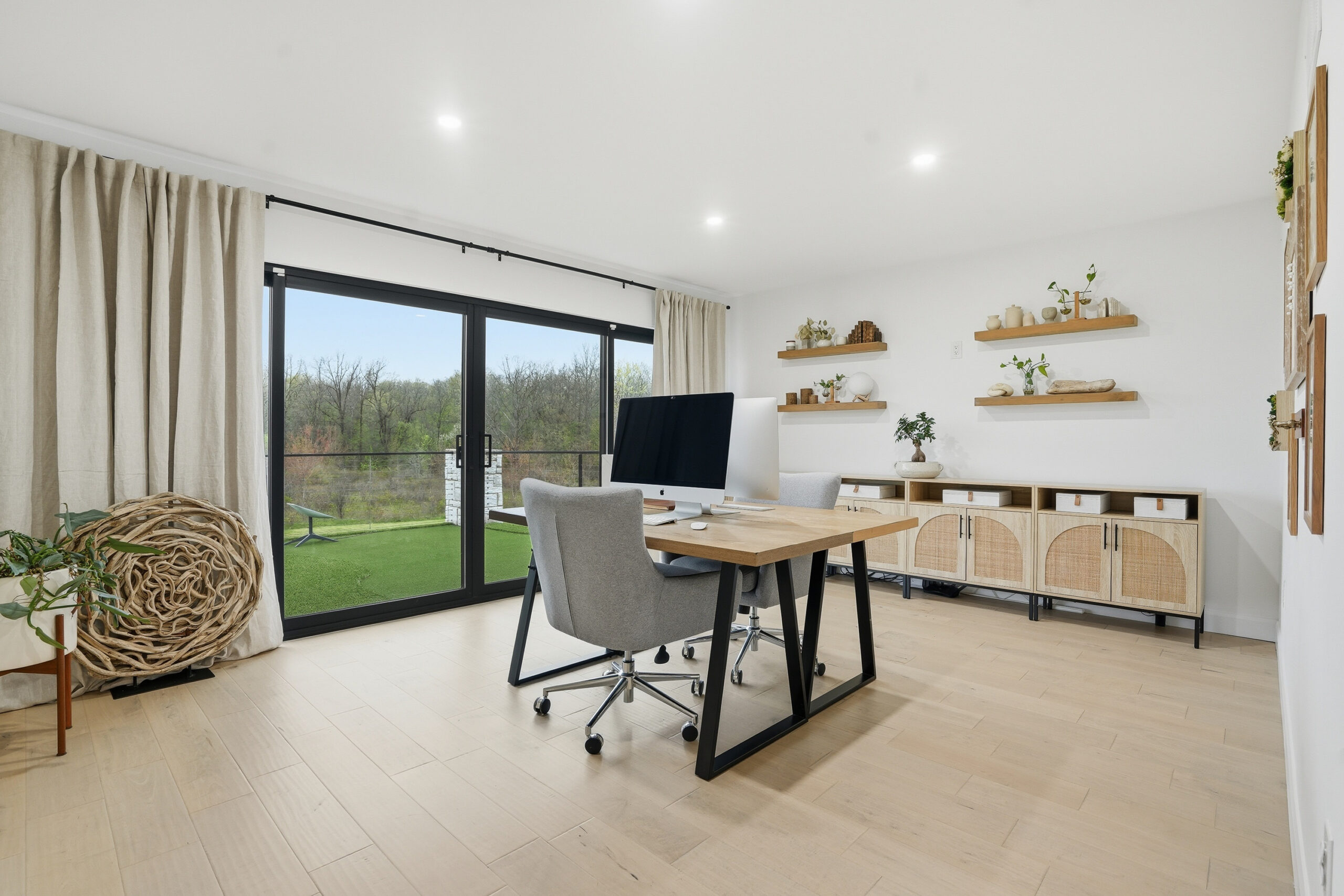 Property Vid