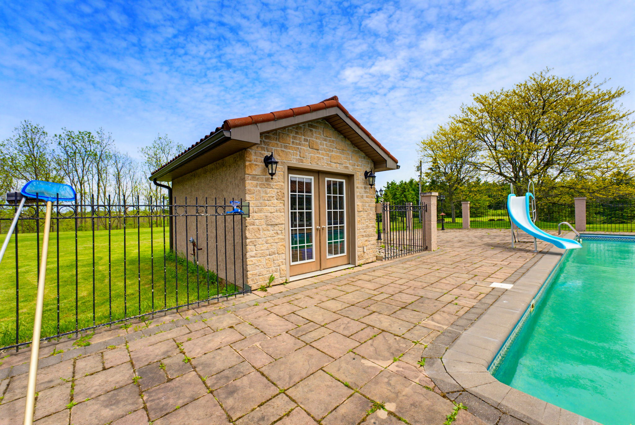 Property Vid