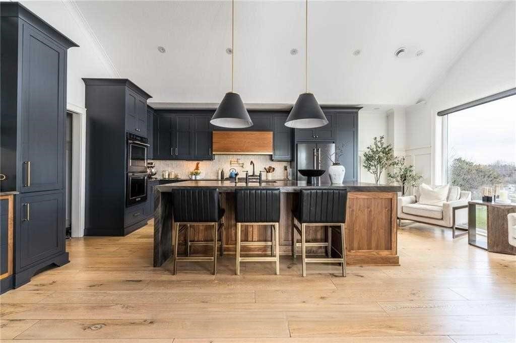 Property Vid