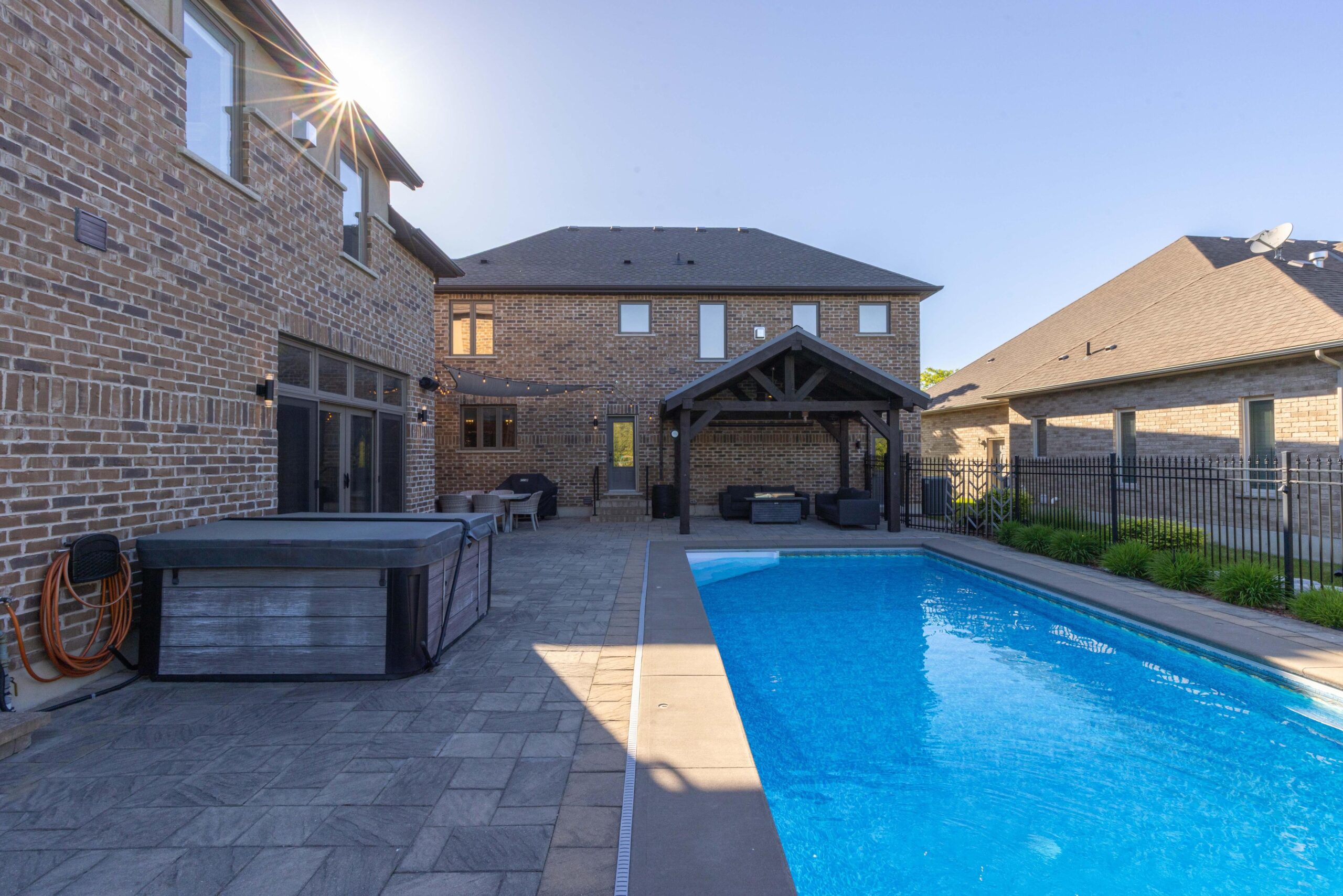 Property Vid