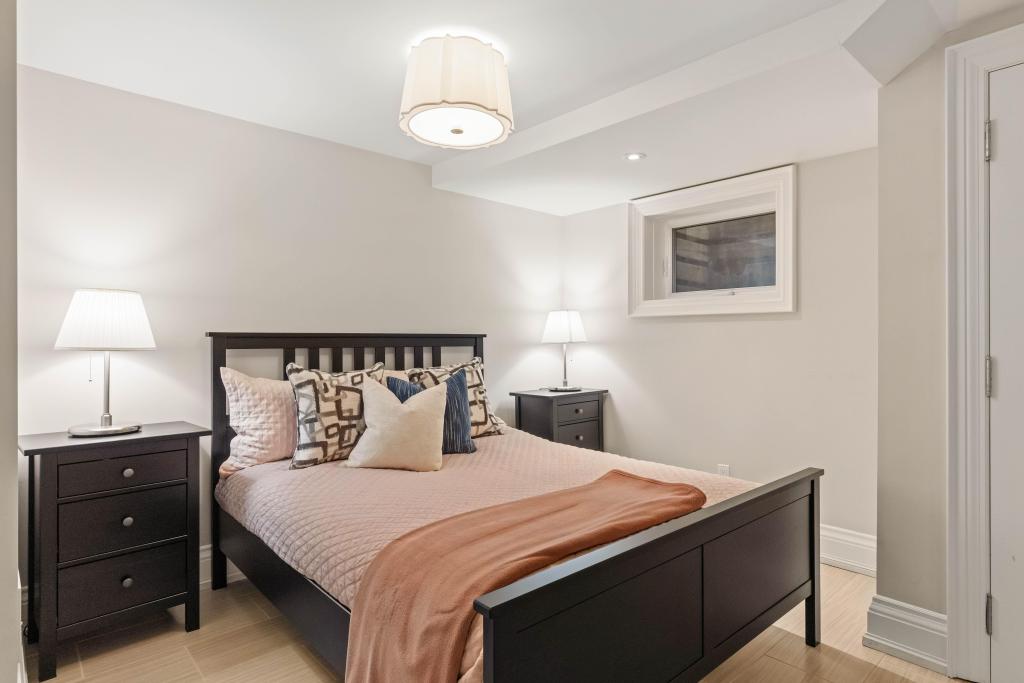 Property Vid
