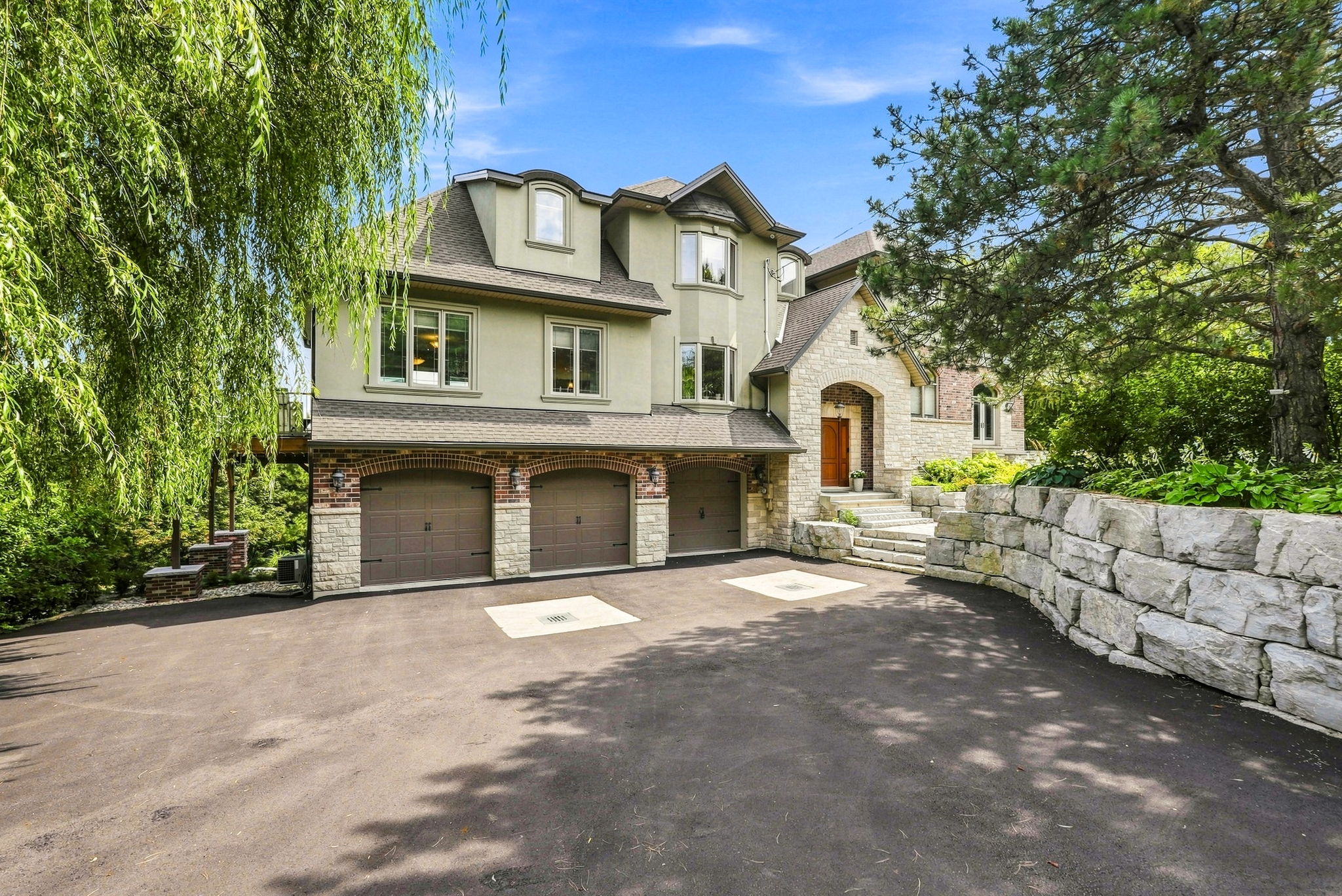 Property Vid
