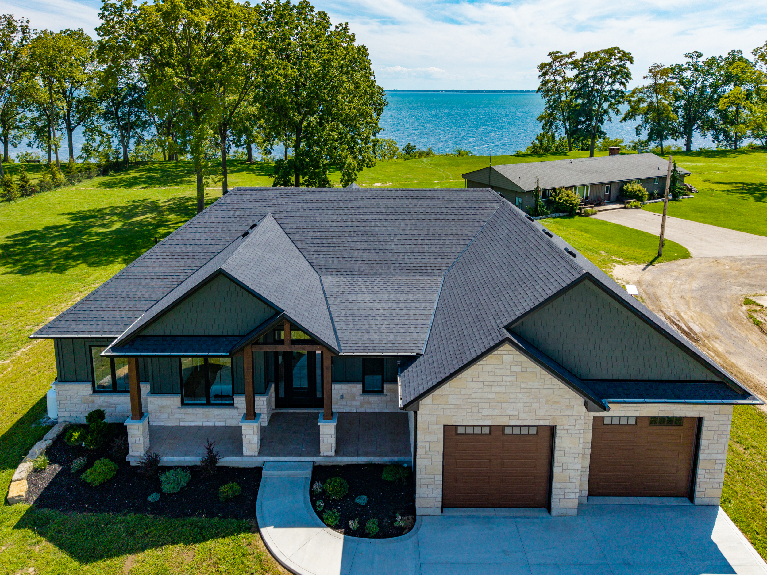 Listing Address Here
